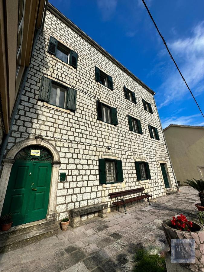 Muo 33 Apartments Kotor Exteriér fotografie
